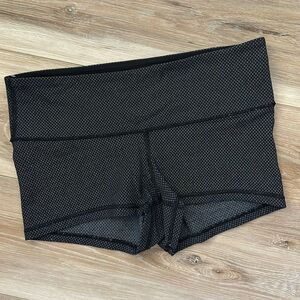 Lululemon WonderUnder Bike Shorts 6